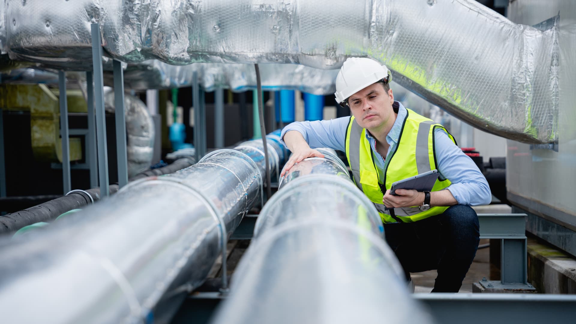 Air Quality vs Legionella Assessments Explained: Workplace Safety Guide 2025